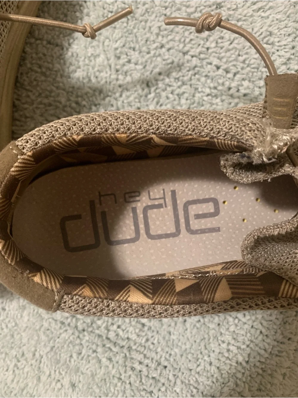 Men's Casual Lightweight Slip-On Shoes in Tan
